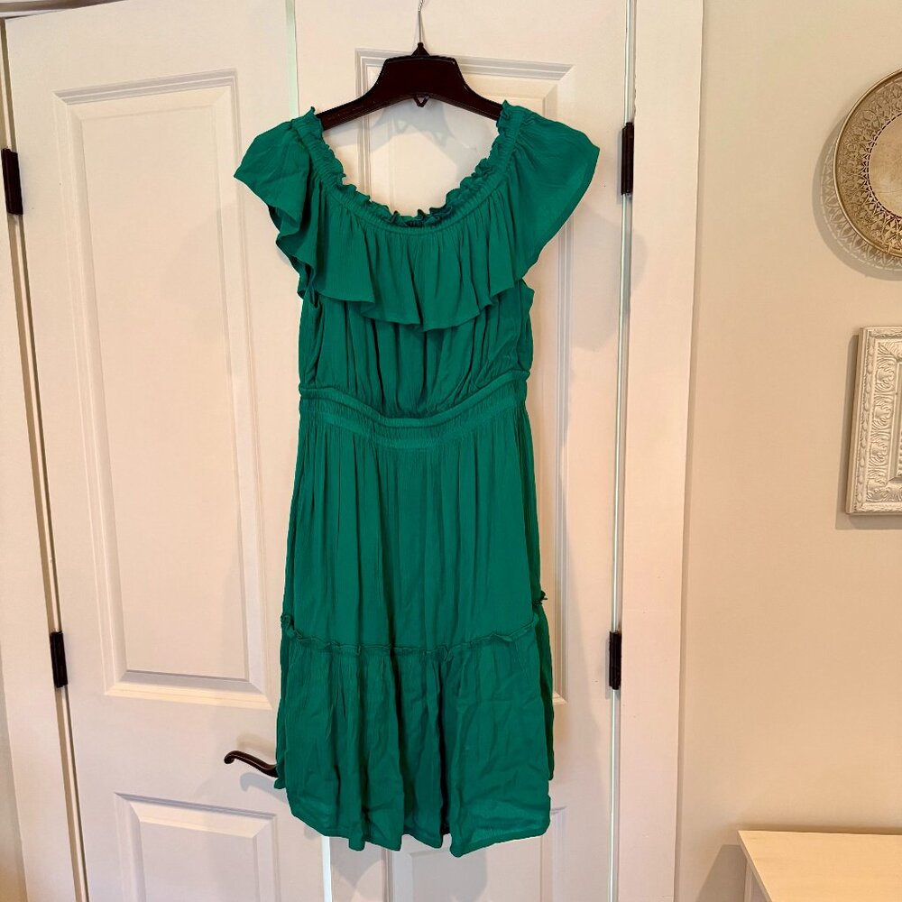 Tommy Bahama Caicos Crinkle Off-The-Shoudler Kelly Green Dress, Size Small